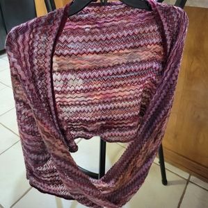 Red family scheme infinity scarf